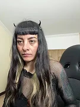 Naughty_Kittenm on StripChat