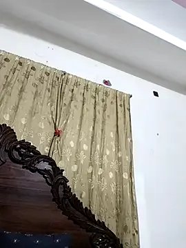 Neha-37 on StripChat