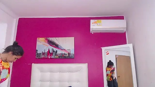 nextdoor_fantasy1 on StripChat