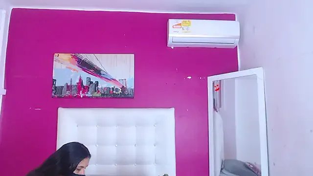 nextdoor_fantasy1 on StripChat