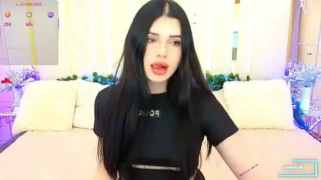 Neyla_Charm on StripChat