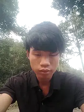 Offline Nhyy_xx on StripChat