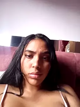 Offline nia_sd on StripChat