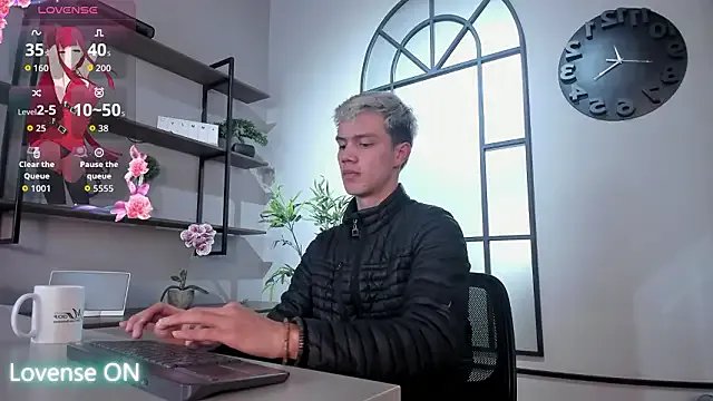 nicktorn —  Get Naked