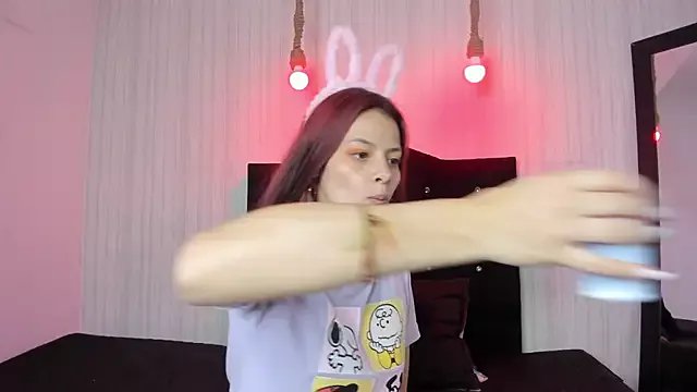 nicky_angel1 on StripChat