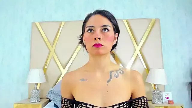 NicoleEsposito on StripChat