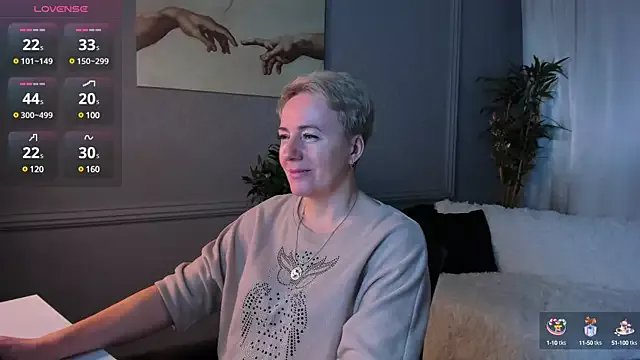 Nika_Smit on StripChat