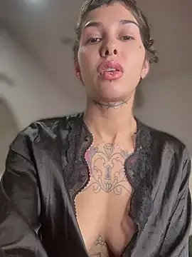 Nikatsu on StripChat