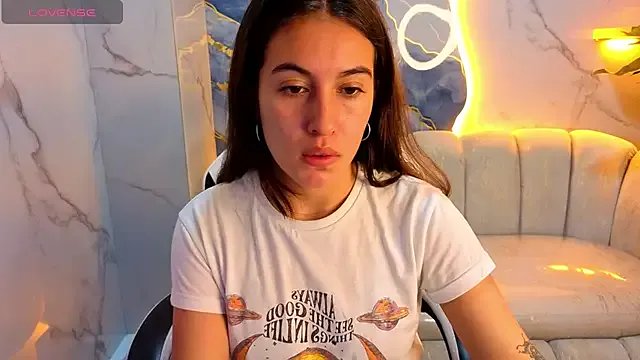 Nikka_Tx on StripChat