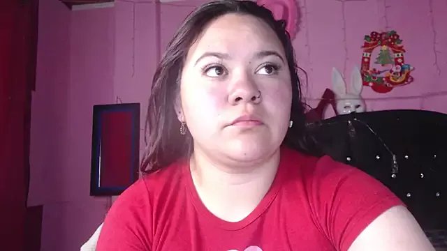 NikkiRous_ on StripChat