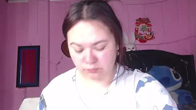 NikkiRous_ on StripChat