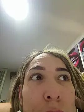 Niky_777 on StripChat