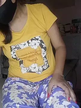 Nisha027 on StripChat