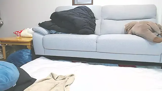 Offline nmnk_CH on StripChat