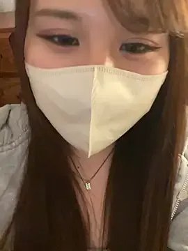 noa_chi on StripChat