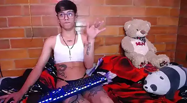 noah420sr on StripChat