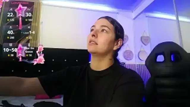 Noah_Jhonson on StripChat