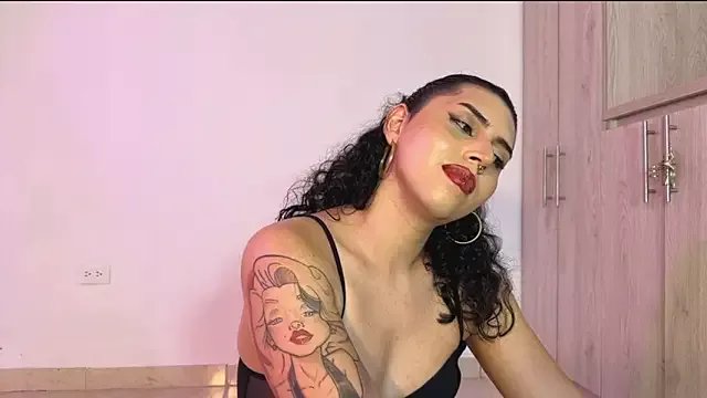 NoahMonroe_11 on StripChat