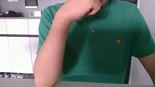 Offline nole_china7 on StripChat