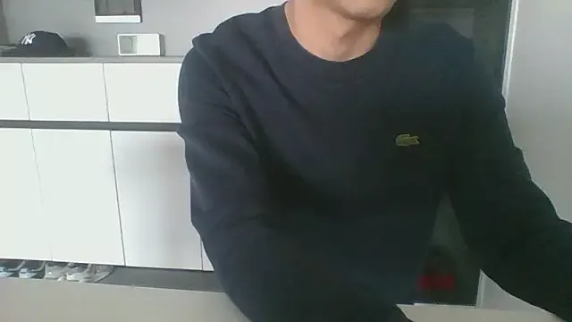 Offline nole_china7 on StripChat