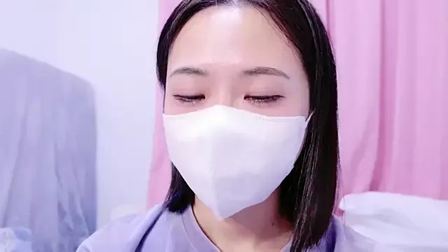 Nonchan_ on StripChat