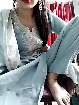 Noor_Darliing on StripChat