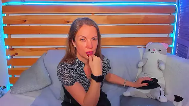 Freechat Nora_Adamss on StripChat