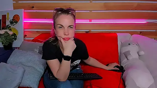 Freechat Nora_Adamss on StripChat