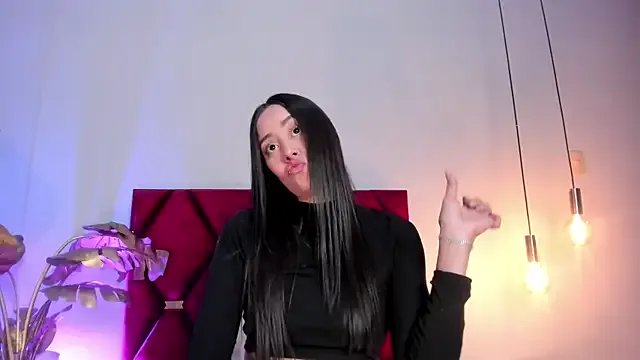 NoraDasilva on StripChat