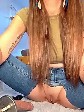 NoraDevot on StripChat