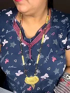 Notty-HotyBhabhi on StripChat