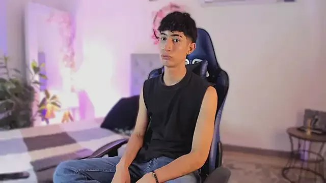 NovaaWheler on StripChat