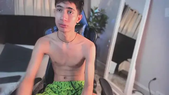 NovaaWheler on StripChat