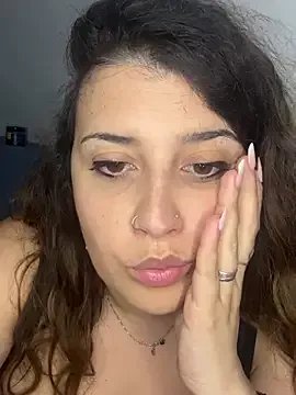 Novababy18 on StripChat