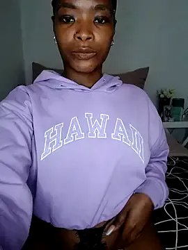 NunuBerry16 on StripChat