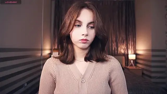 NylaNadler on StripChat