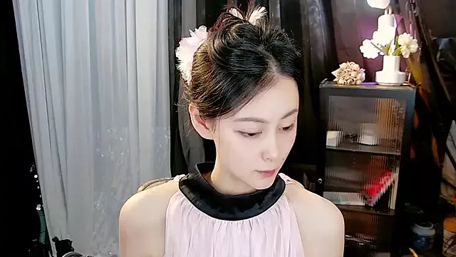 Ocean--Lili on StripChat