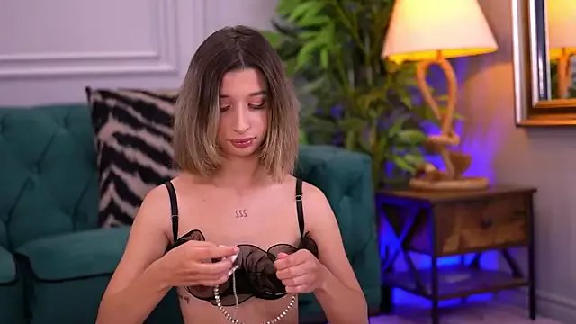 OdetteMason on StripChat