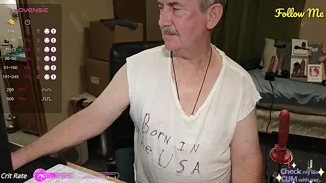 Offline oldnew-63 on StripChat