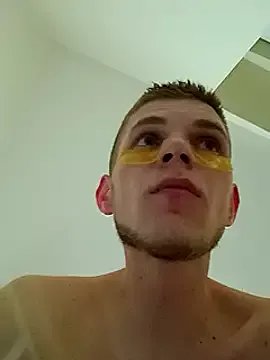 Omg6phoo9 on StripChat