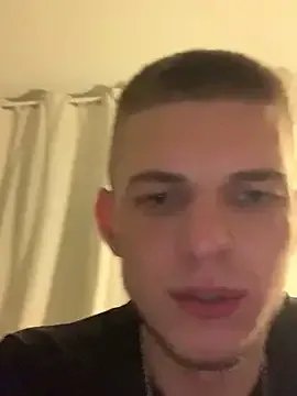 Omg6phoo9 on StripChat