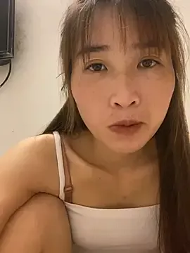 Offline oneyou_400 on StripChat