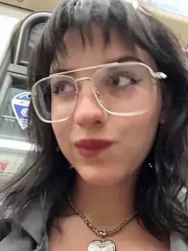 Only_April on StripChat