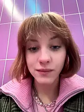 Only_April on StripChat