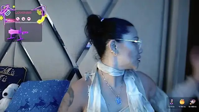 paula_daniela1 on StripChat