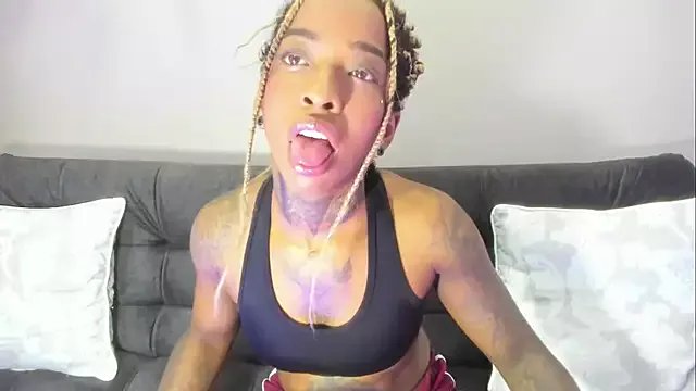 Pauline_Fox on StripChat