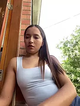 Penelope-Hot on StripChat