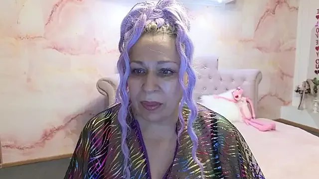 Penelope_Pinky on StripChat