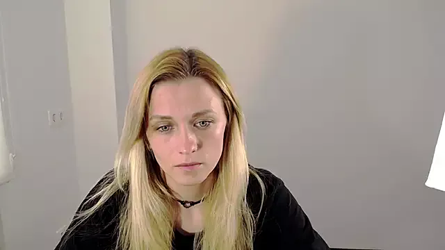 PeppyMia on StripChat 