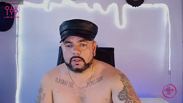 Offline perverseveteranmanxxx on StripChat